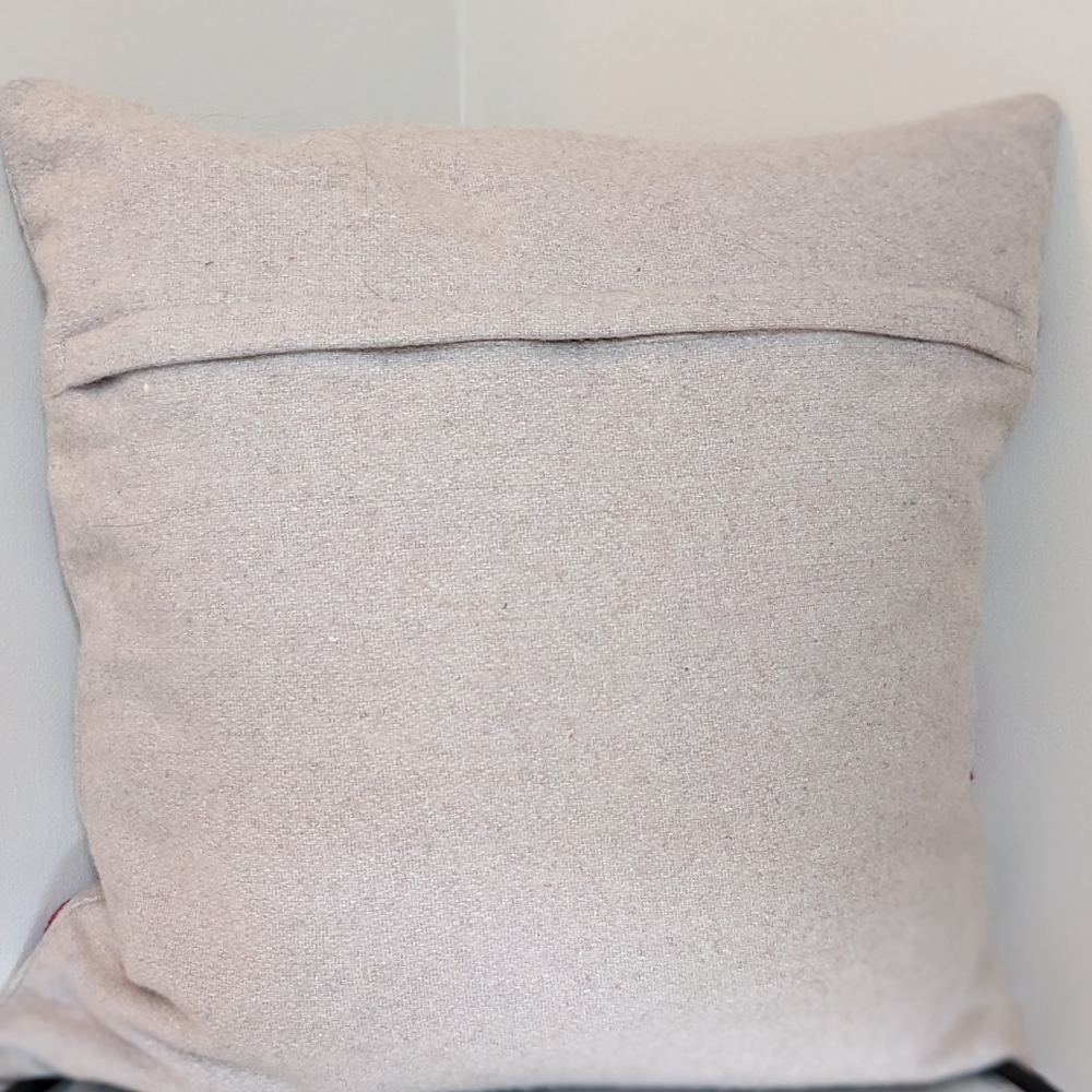 Rizzy Home Felt Embroidered Throw Pillows - Picture 4 of 9